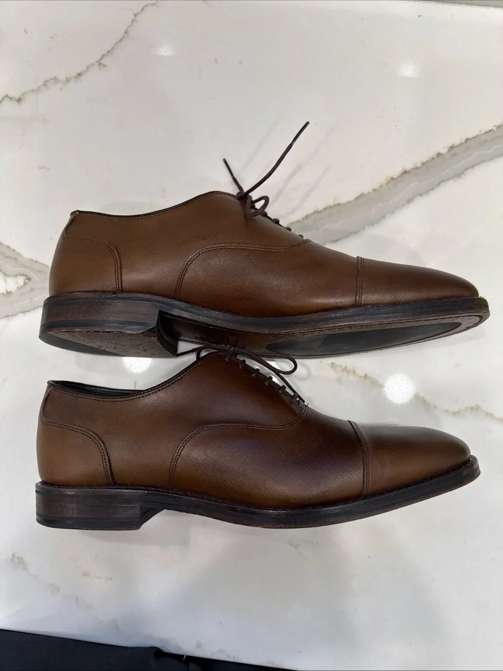 Allen Edmonds Park Avenue Brown Soffiano Cap-Toe Oxford Dress Shoes Sz 9 D